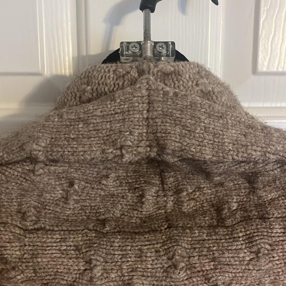 Vince Tuck Stitch Cardigan Heather Khaki Tan - Picture 5 of 8